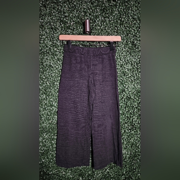 Old Navy Kids Matching Set in Dark Gray - Picture 3 of 5